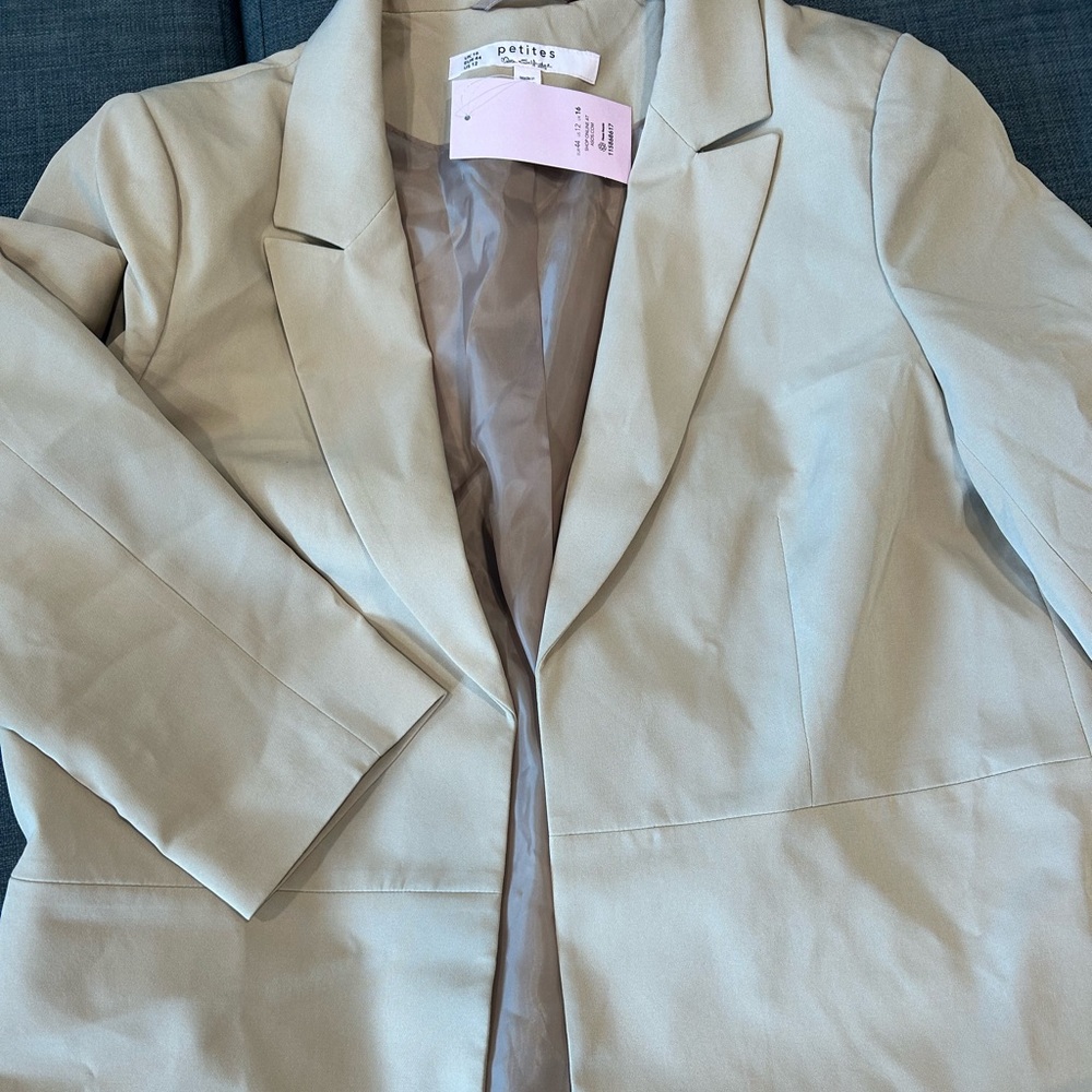 Petite Tan Blazer. New with Tags.